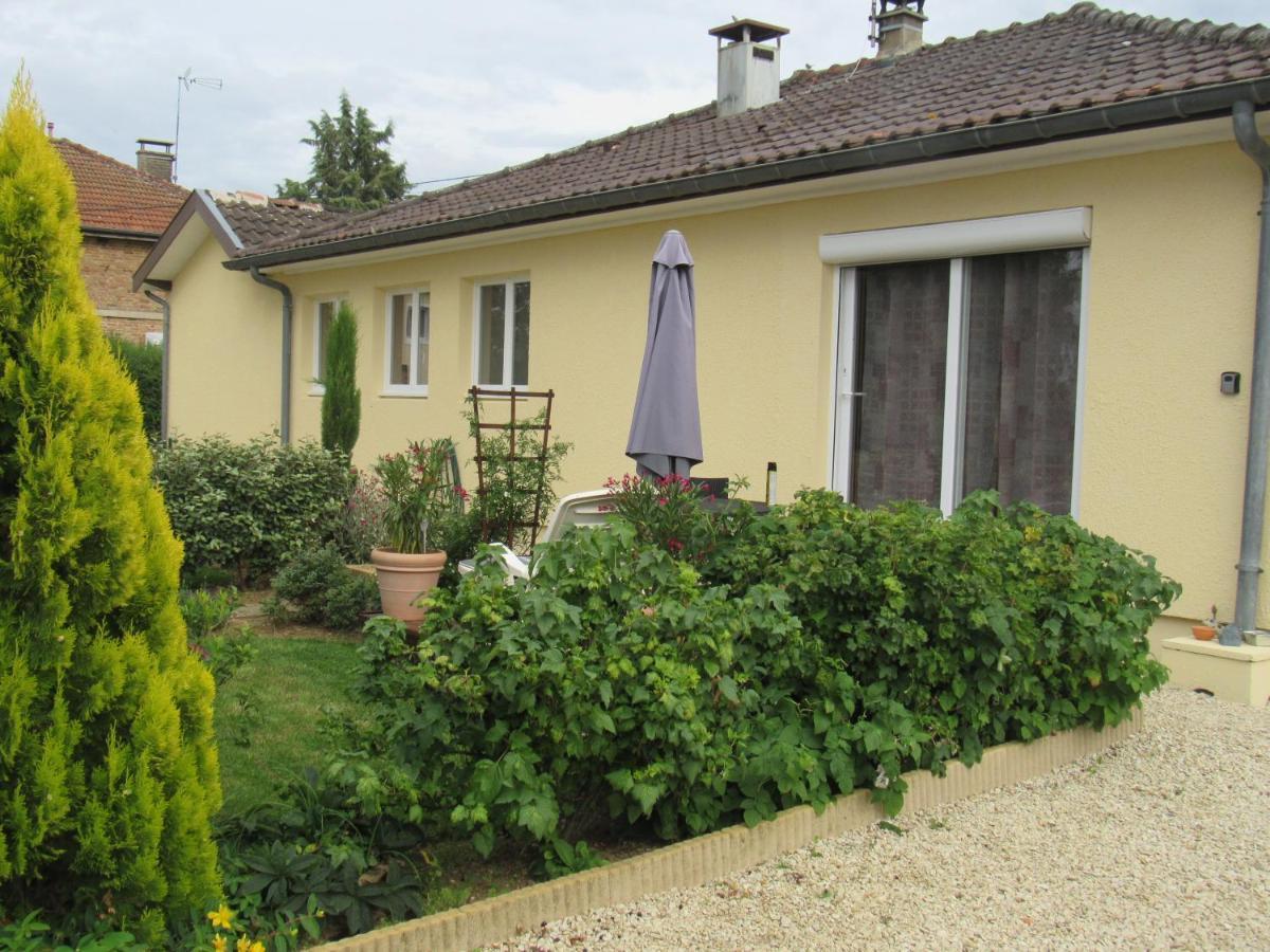 O Bout D'La Motte Apartman Voillecomte Kültér fotó