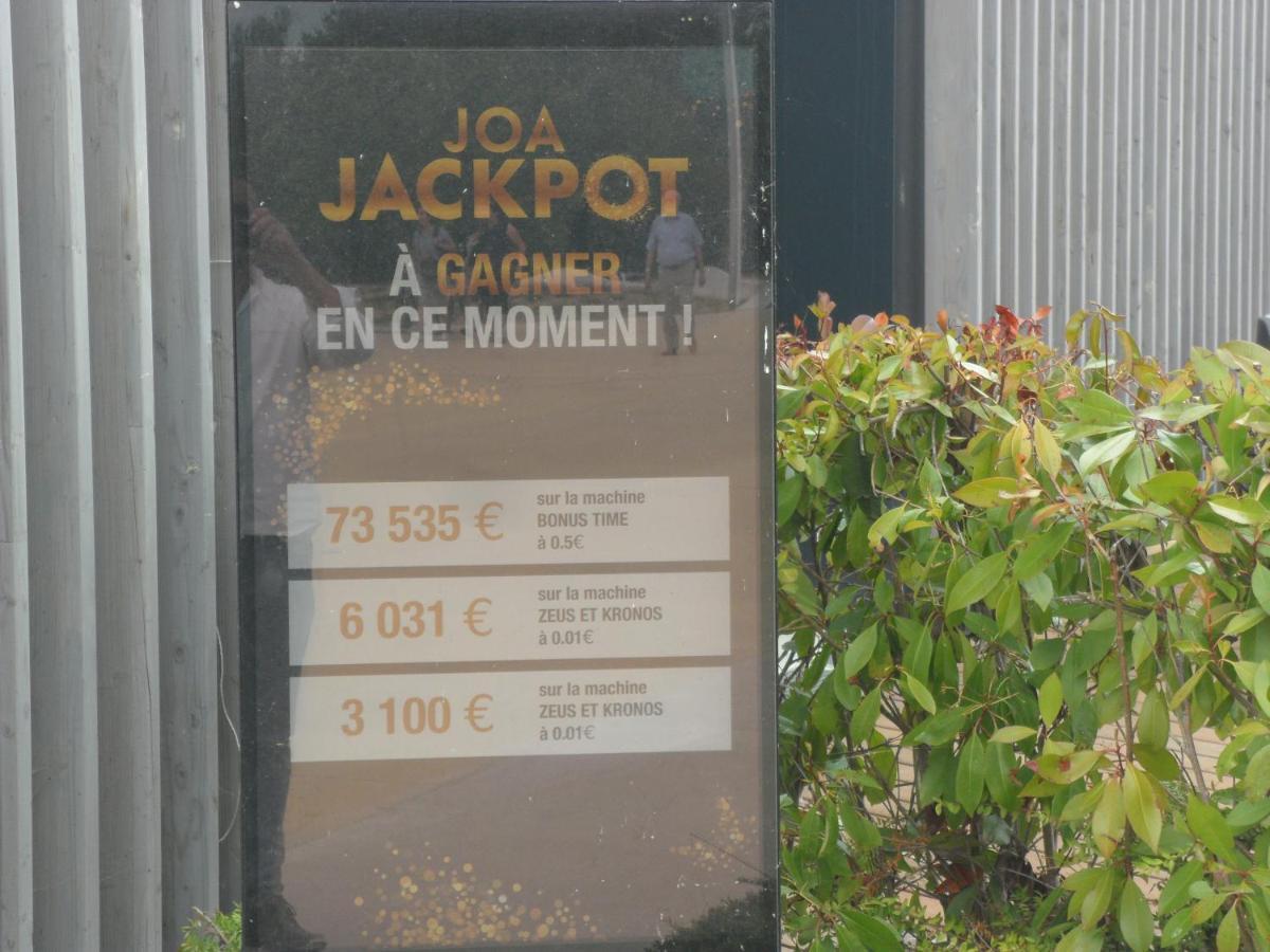 O Bout D'La Motte Apartman Voillecomte Kültér fotó